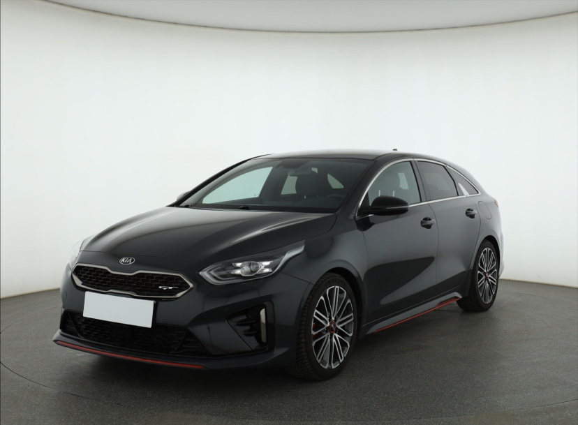 Kia ProCeed, 2021