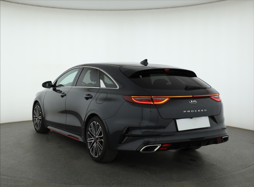 Kia ProCeed, 2021
