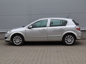 Opel Astra - 2008
