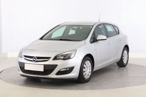 Opel Astra - 2015