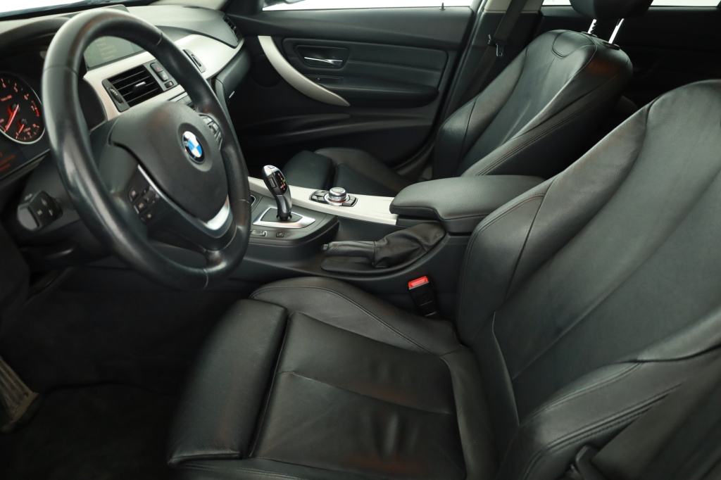 BMW 3