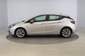 Opel Astra - 2019