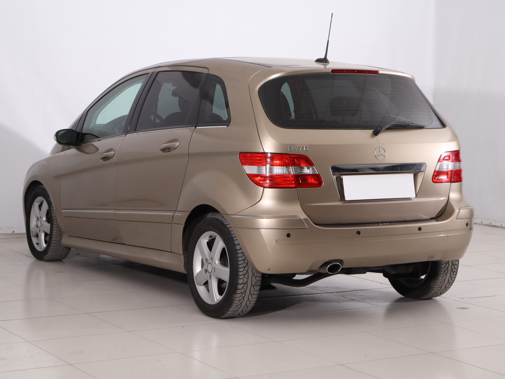 Mercedes-Benz B