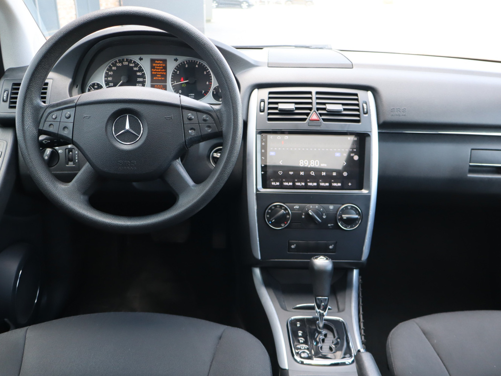 Mercedes-Benz B