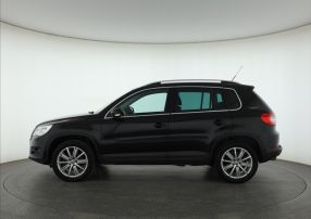 Volkswagen Tiguan - 2010