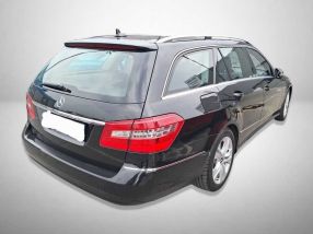 Mercedes-Benz E - 2011