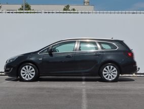 Opel Astra - 2015