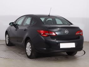 Opel Astra - 2016