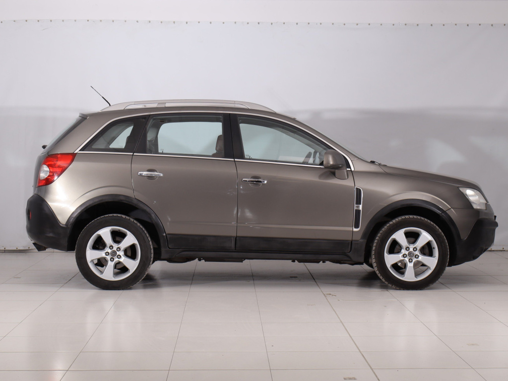 Opel Antara