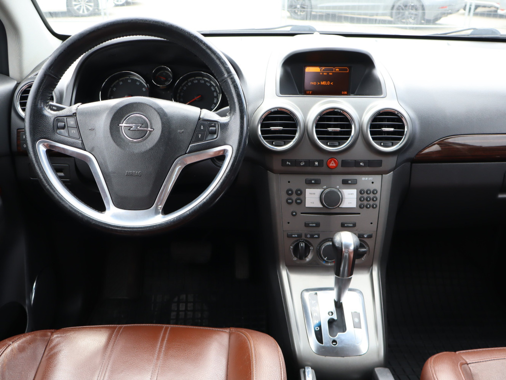 Opel Antara