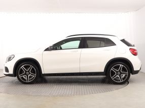 Mercedes-Benz GLA - 2019