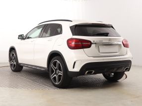 Mercedes-Benz GLA - 2019