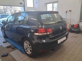Volkswagen Golf - 2010