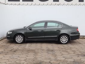 Volkswagen Passat - 2007