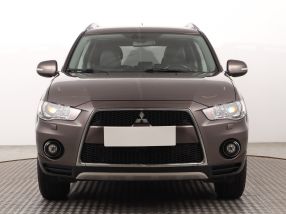 Mitsubishi Outlander - 2009