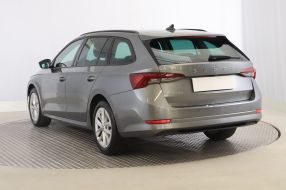 Škoda Octavia - 2022