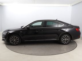 Škoda Superb - 2021