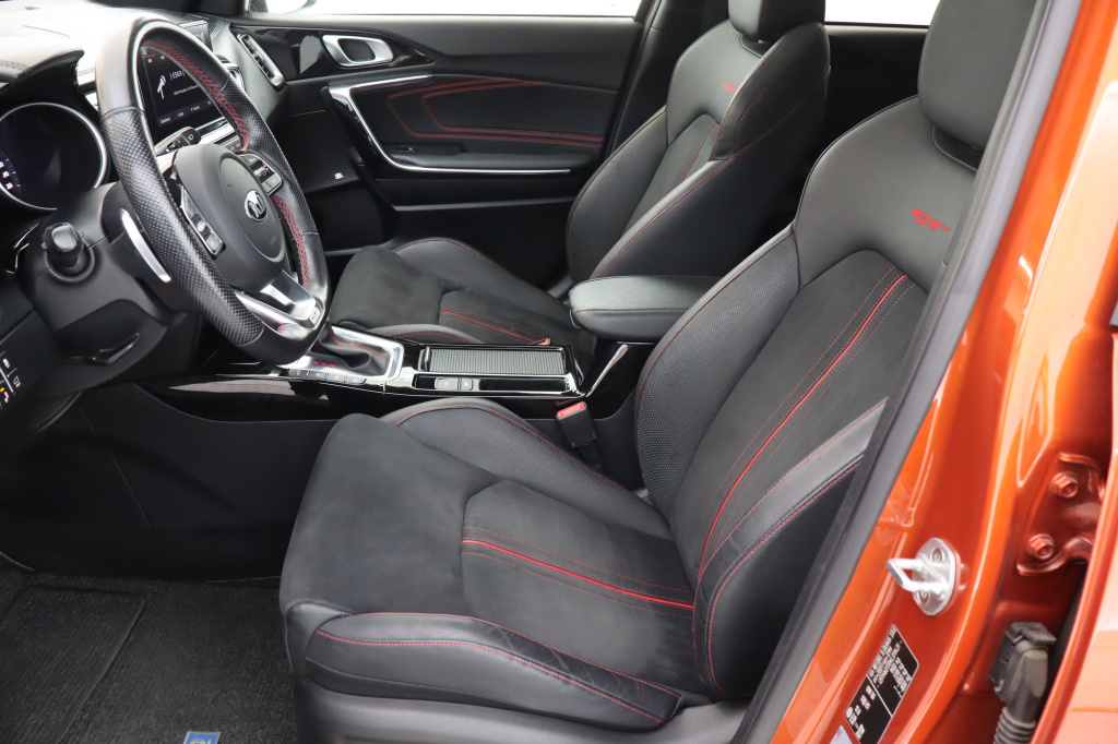 Kia ProCeed