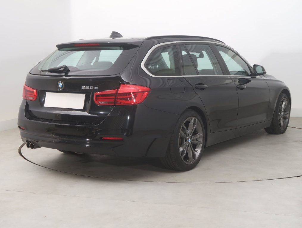 BMW 3