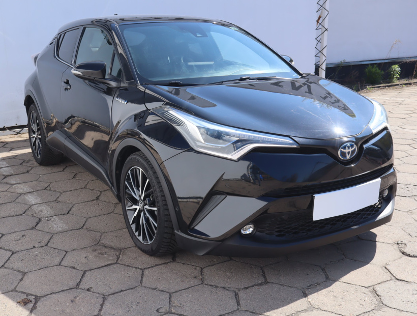 Toyota C-HR, 2018