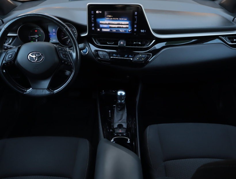 Toyota C-HR, 2018