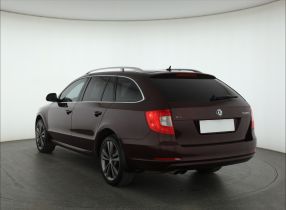 Škoda Superb - 2013
