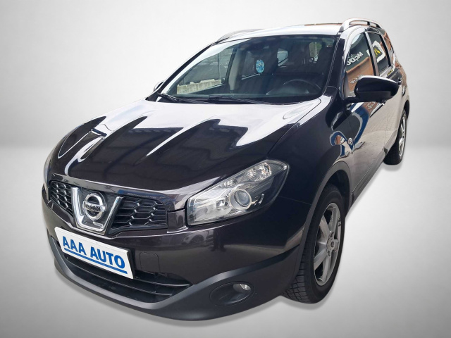 Nissan Qashqai+2 2012