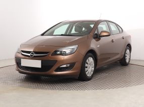 Opel Astra - 2015