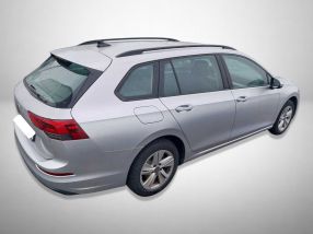 Volkswagen Golf - 2021