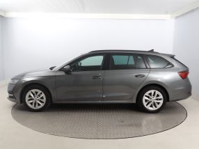 Škoda Octavia - 2022