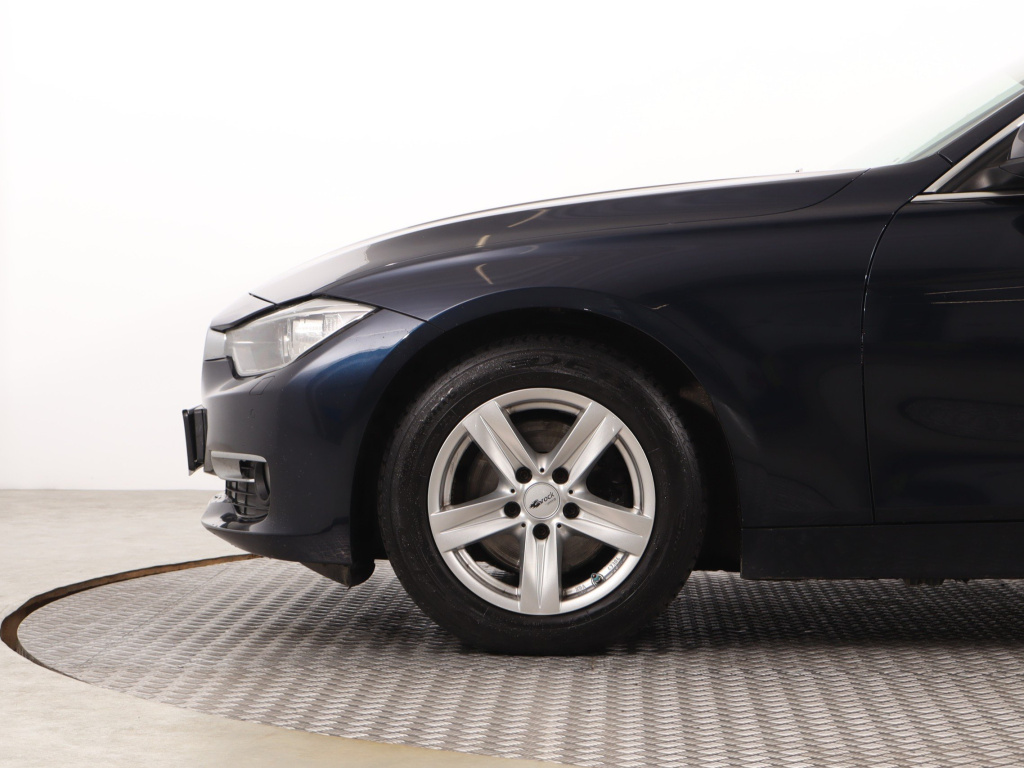 BMW 3