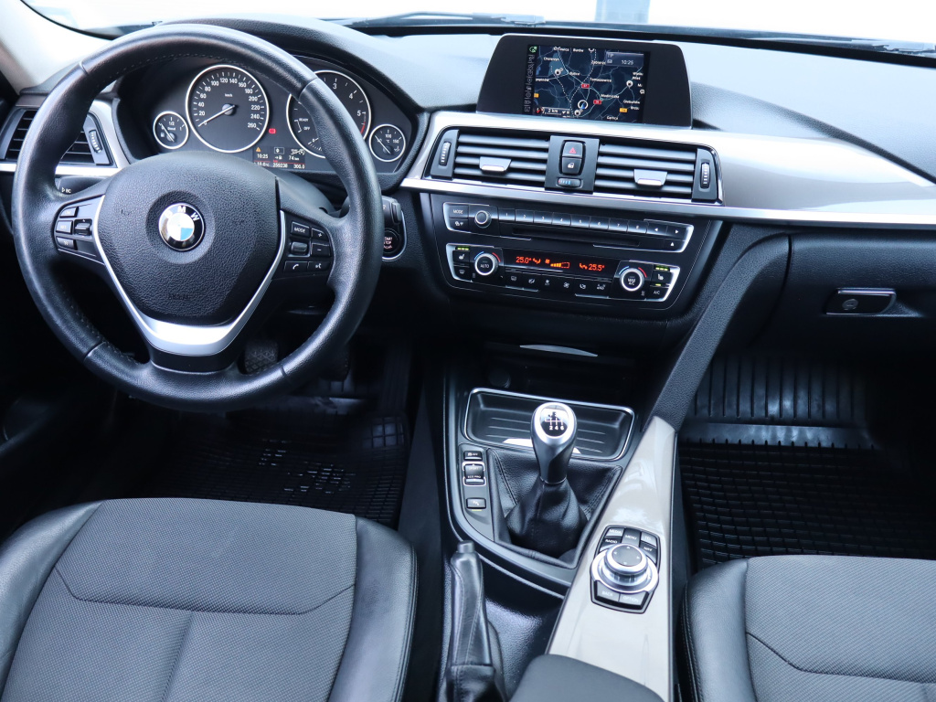 BMW 3