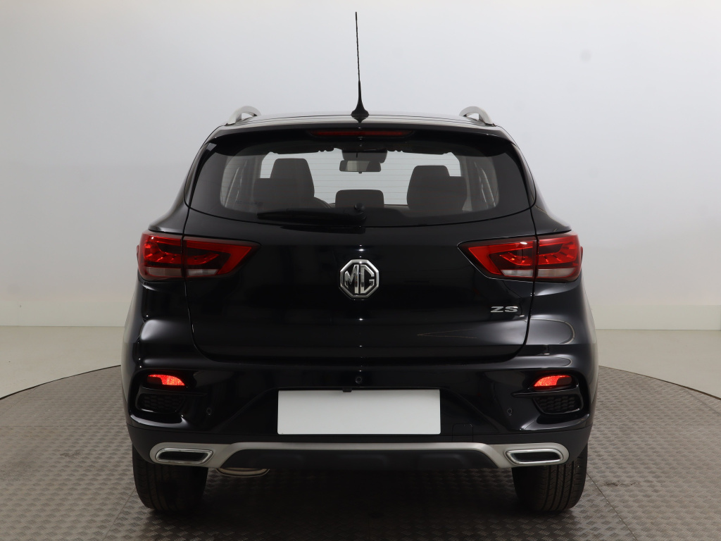 MG ZS SUV