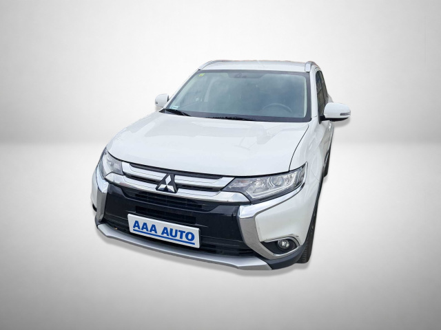 Mitsubishi Outlander 2016