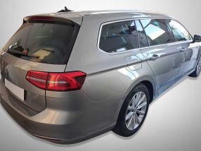 Volkswagen Passat - 2015