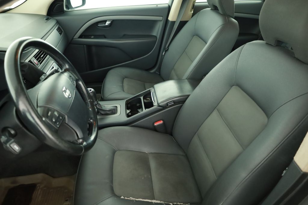 Volvo S80