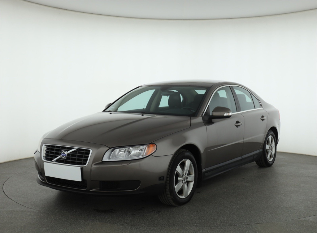 Volvo S80