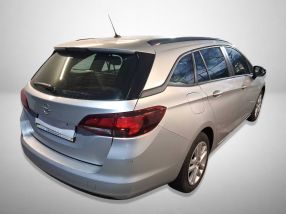 Opel Astra - 2021