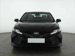 Toyota Camry - 2019