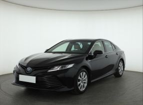 Toyota Camry - 2019
