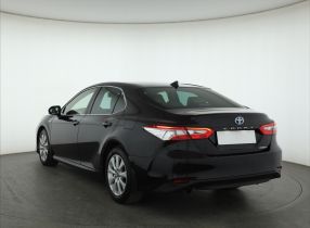 Toyota Camry - 2019