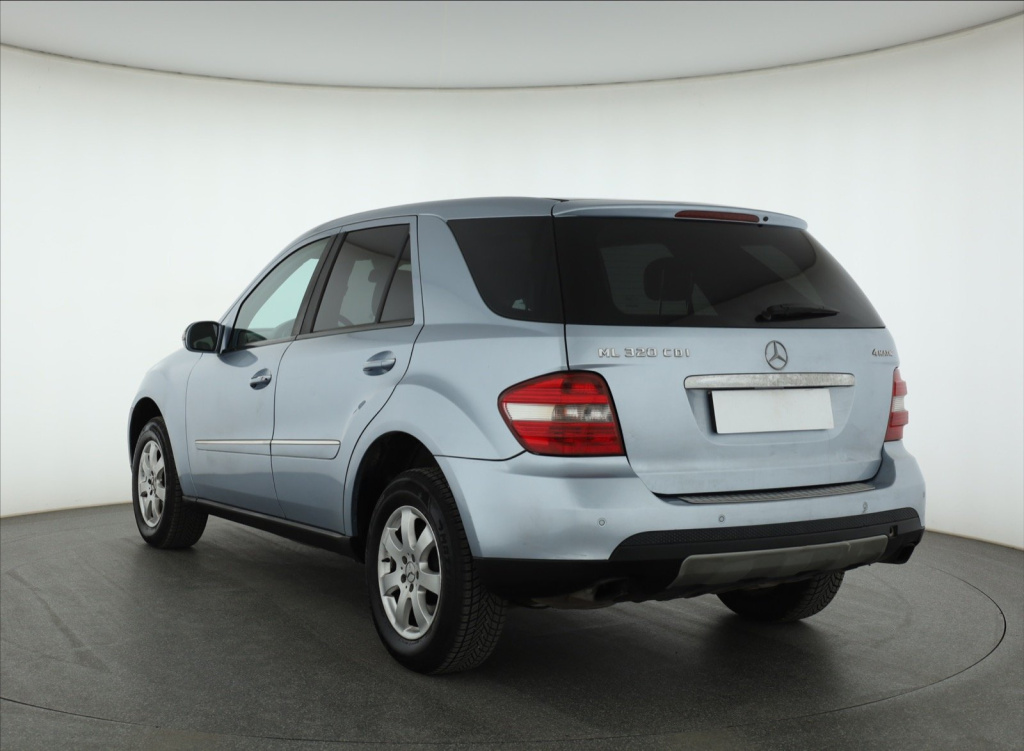 Mercedes-Benz ML