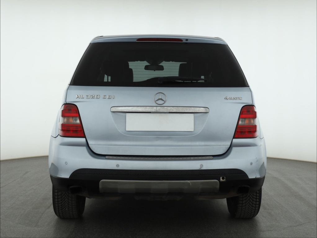 Mercedes-Benz ML