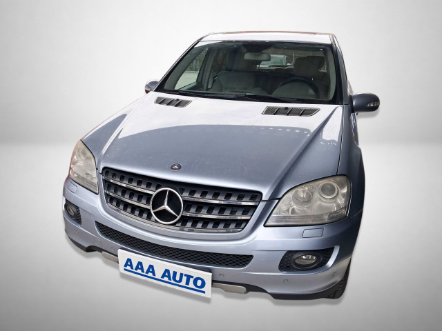 Mercedes-Benz ML 2006