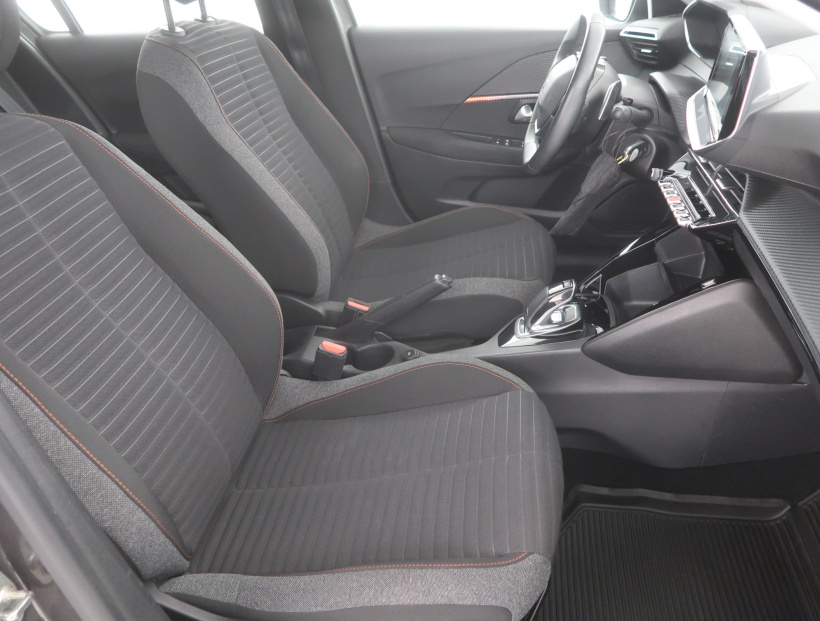 Peugeot 208, 2020