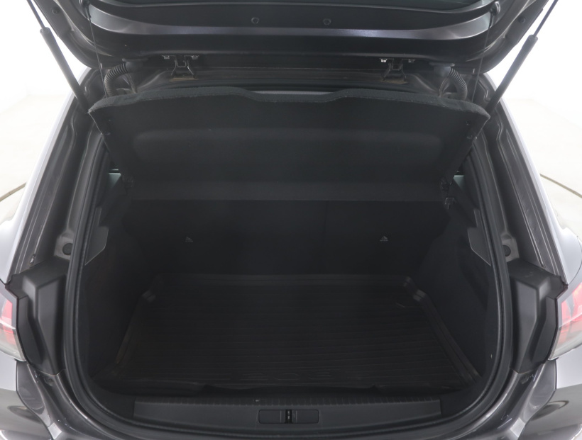 Peugeot 208, 2020