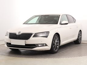 Škoda Superb - 2016