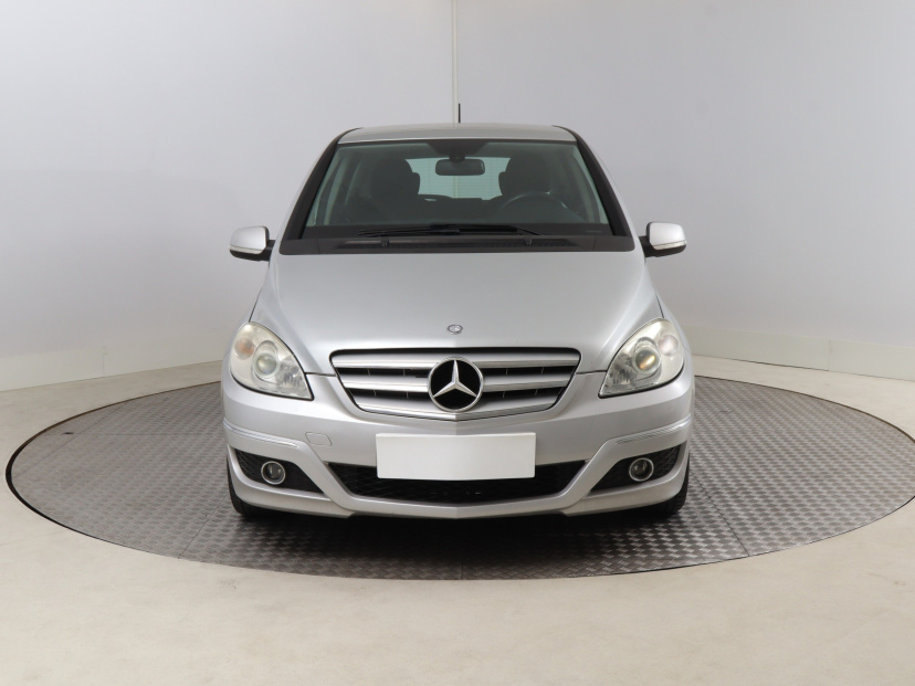 Mercedes-Benz B, 2011