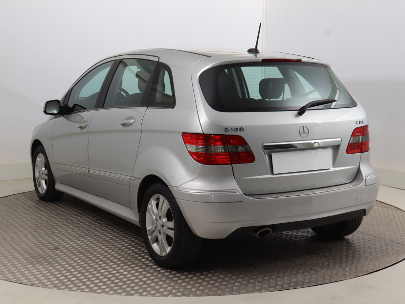 Mercedes-Benz B, 2011