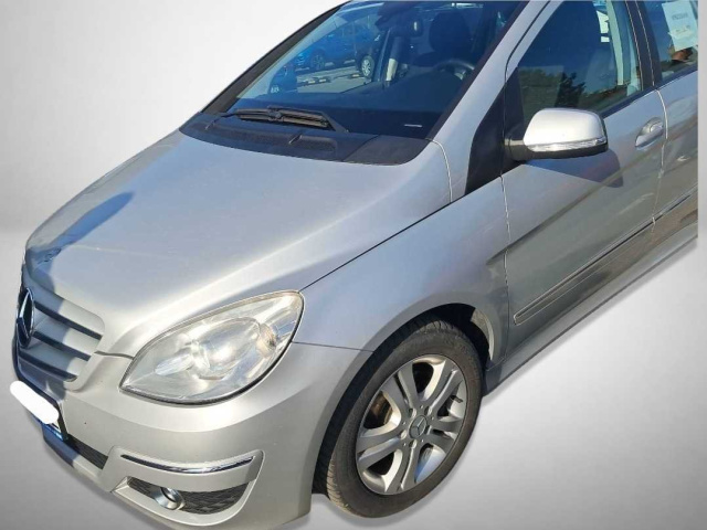 Mercedes-Benz B 2011